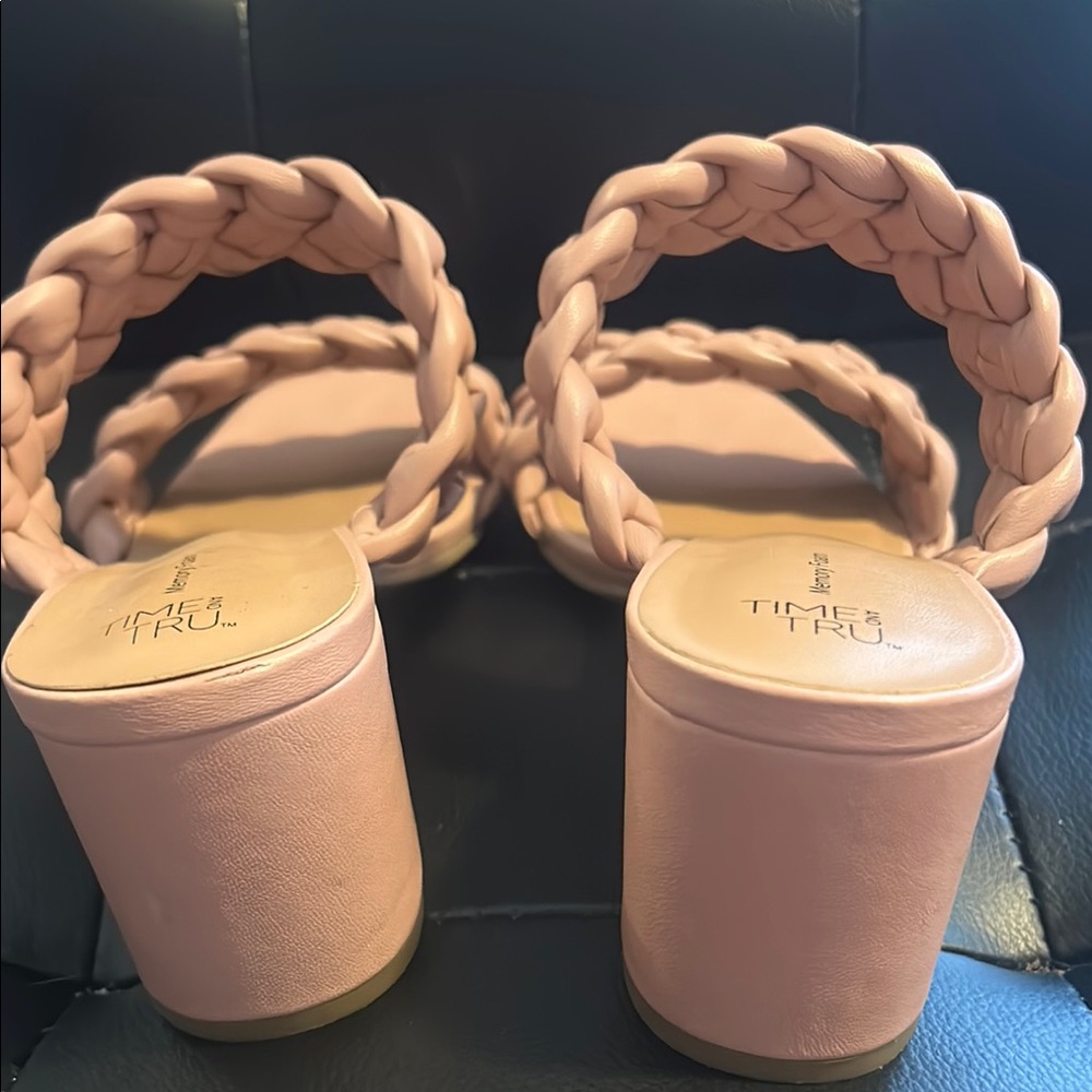 TIME & TRU Braided Strap Pink Mauve Women's 2 1/2' heeled Sandals, size 10 - Picture 7 of 9